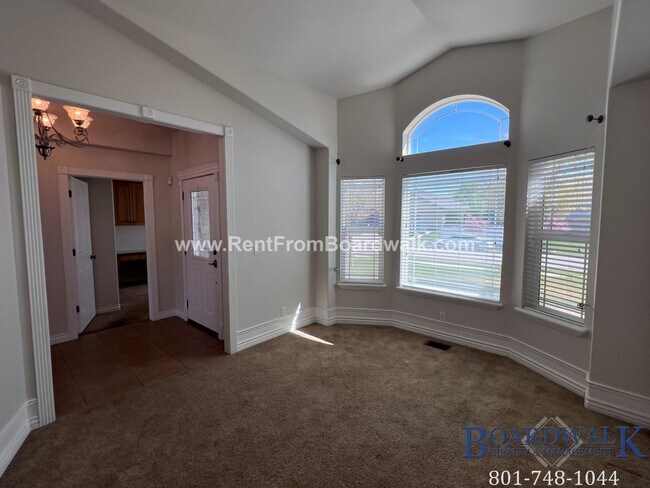 Building Photo - SPECTACULAR 5 Bed home in South Jordan!