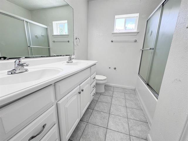 Building Photo - 1804 Serenade Ln