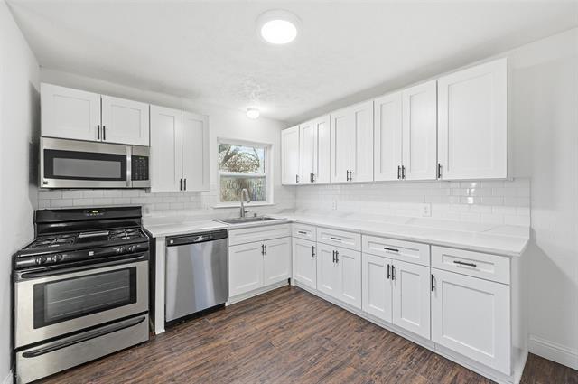 Building Photo - 1005 Highland Dr