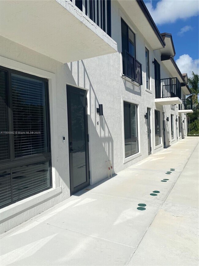 Primary Photo - 24940 SW 134th Ave