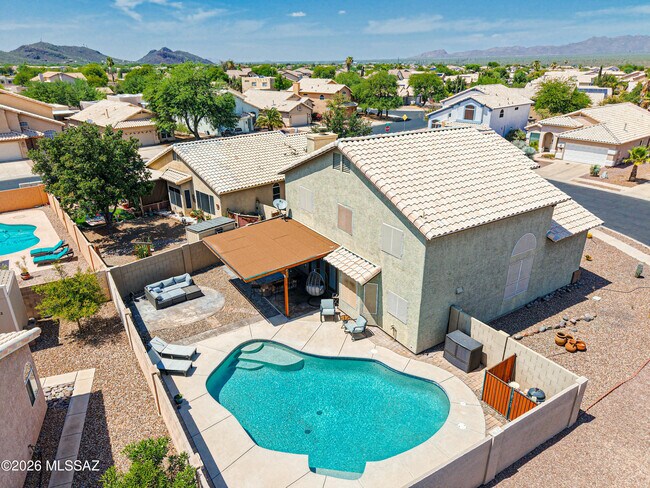 Building Photo - 7315 W Beryllium Ln