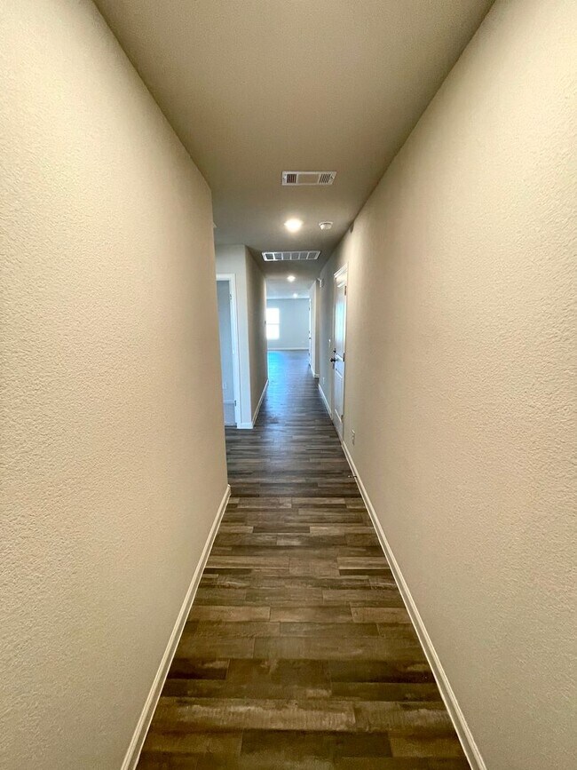 Building Photo - New Beautiful 2023 Construction- 4 Bedroom Home!