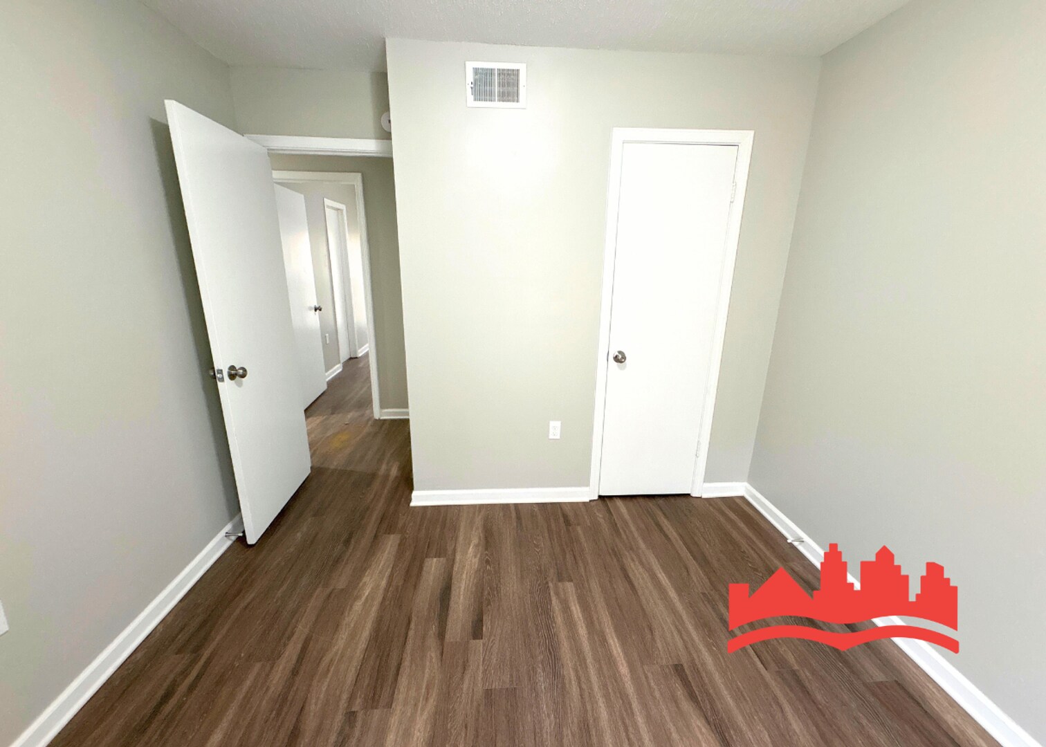 Building Photo - 638 Northaven Dr