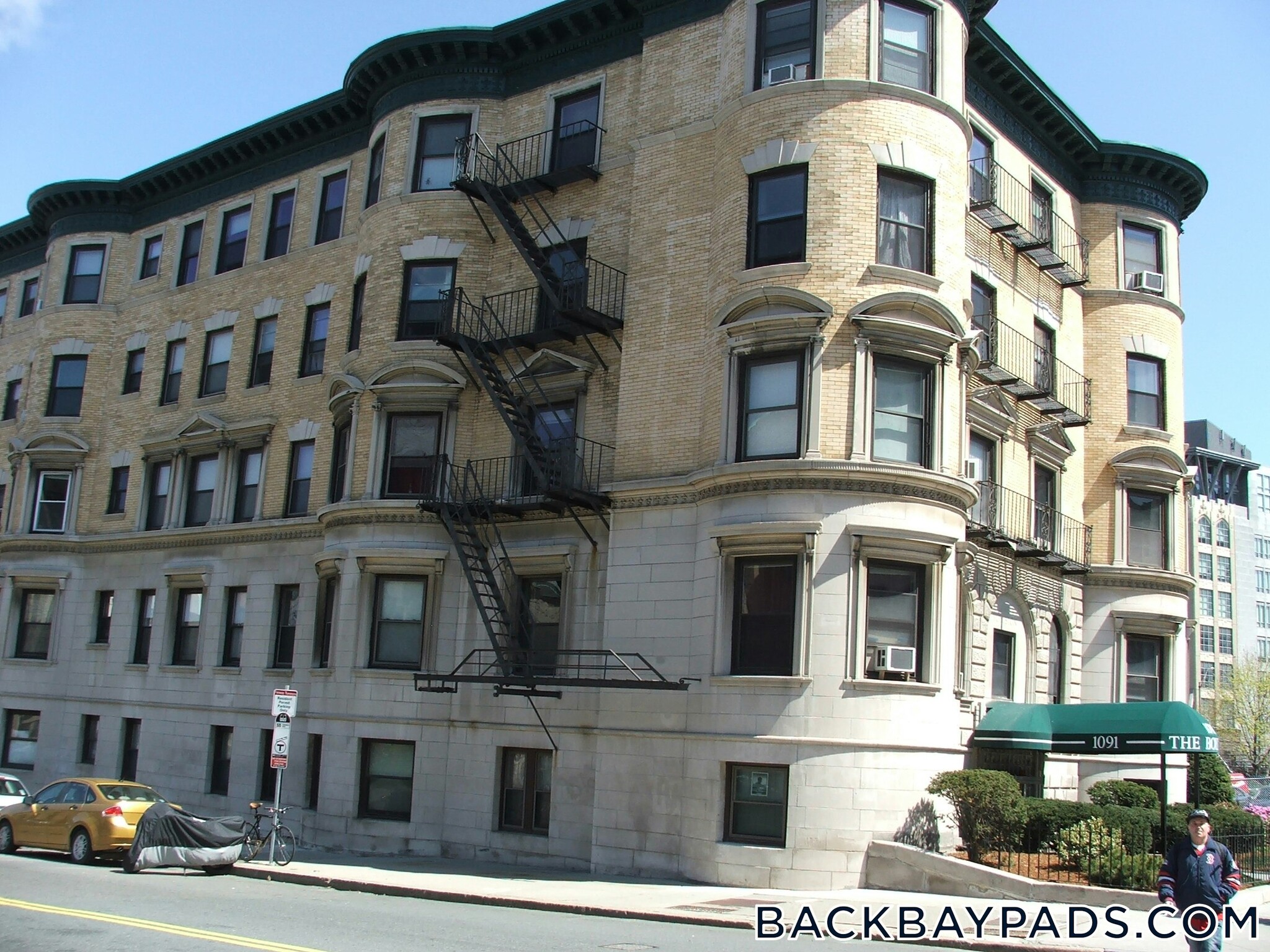 Building Photo - 1091 Boylston St