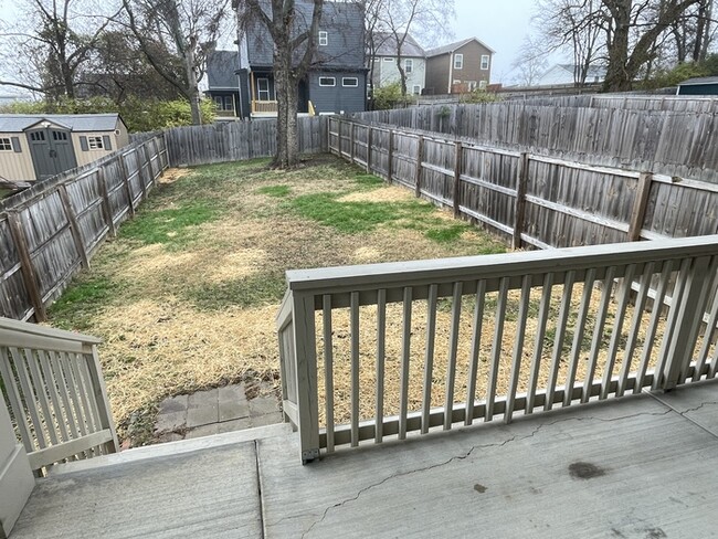 Building Photo - East Nashville home with fenced yard, wash...