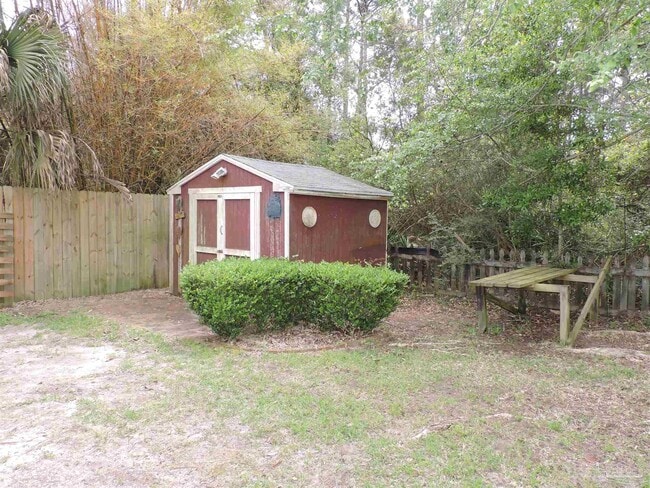 Building Photo - 5097 Chinook Ave