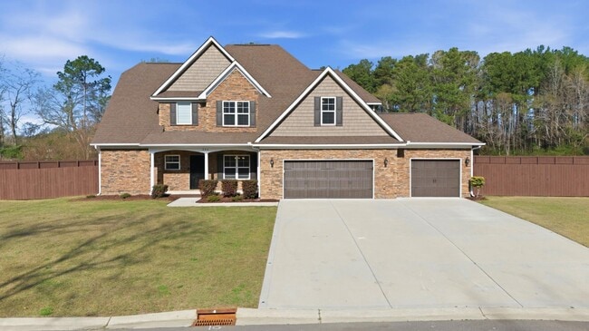 Building Photo - 206 Leland Ln