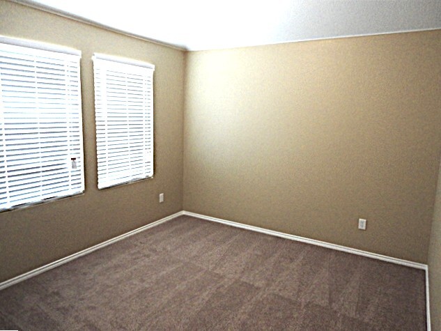 Building Photo - 606 Chapman Dr