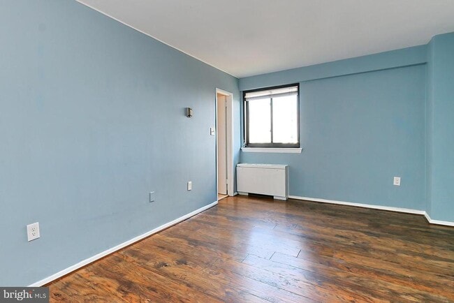 Building Photo - 801 N Pitt St
