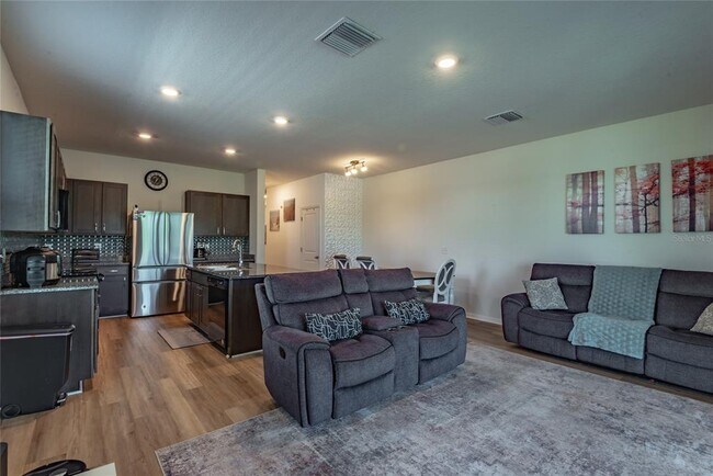 Building Photo - 3005 Suncoast Blend Dr