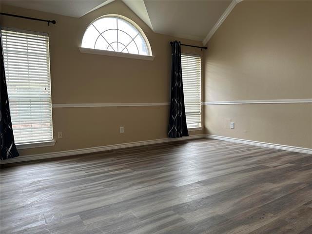 Building Photo - 2513 Plentywood Dr