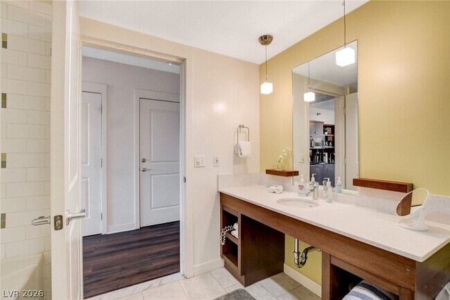 Building Photo - 29 Montelago Blvd