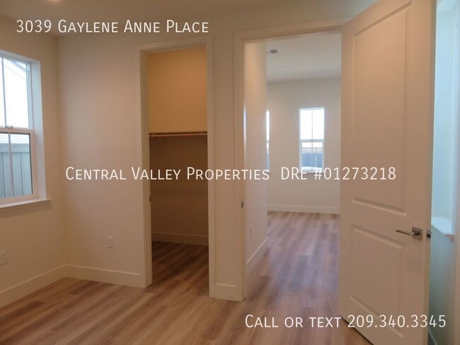 Building Photo - 3039 Gaylene Ann Pl