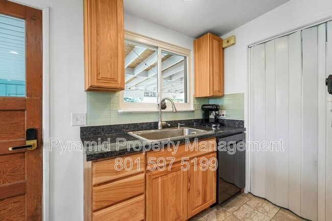 Building Photo - 1475 W 4950 S