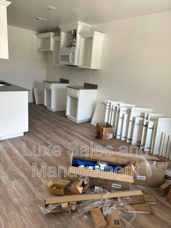 Building Photo - 8787 St George Way