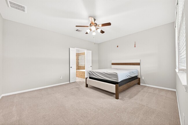 Building Photo - 24114 Leonforte Dr