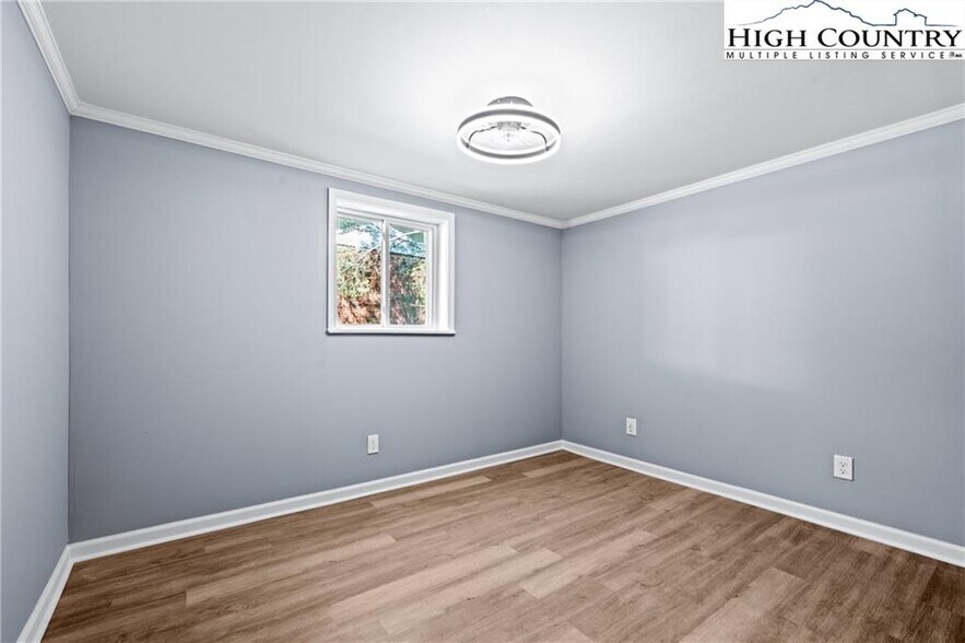 Building Photo - 1175 Bamboo Rd