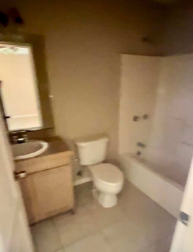 Building Photo - 9804 Cantera Ct