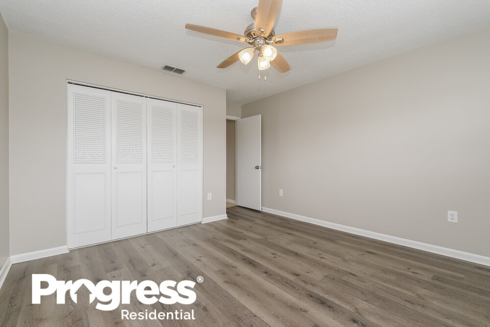 Building Photo - 7618 Summertree Ln
