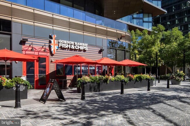 Building Photo - 525 Water St SW