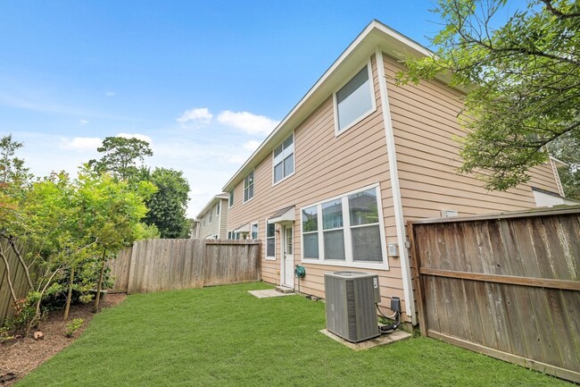 Building Photo - 17515 Kennesaw Mountain Ln