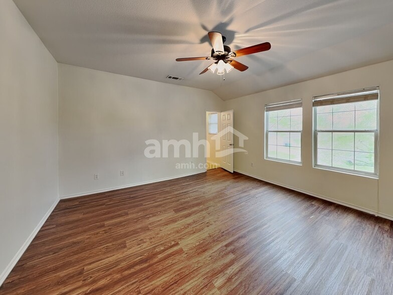 Building Photo - 3908 San Lucas Ln