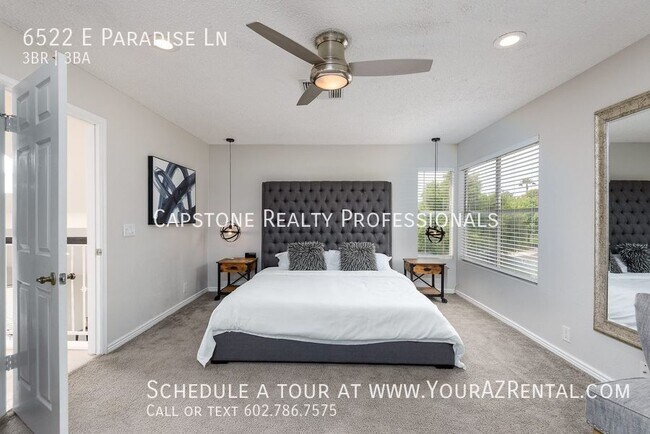 Building Photo - 6522 E Paradise Ln