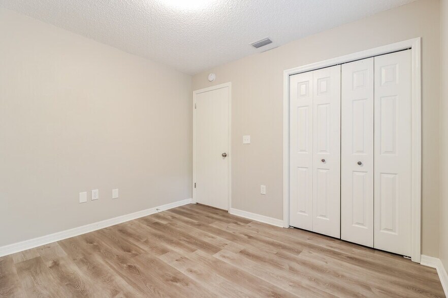 Building Photo - 12216 Waco St