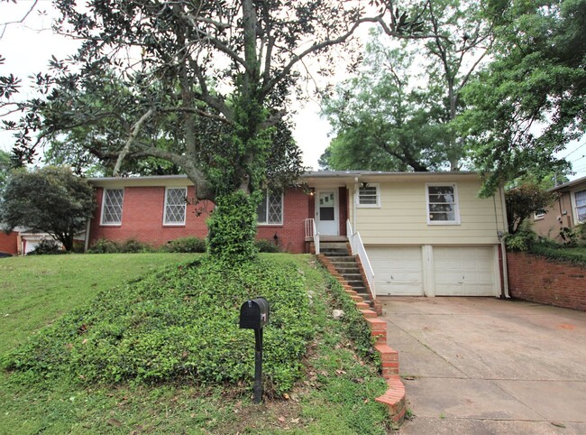 Primary Photo - Coming Soon! Beautiful 4 Bedroom, 2 Bathro...