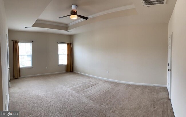 Building Photo - 2816 Admiral Ridge Rd