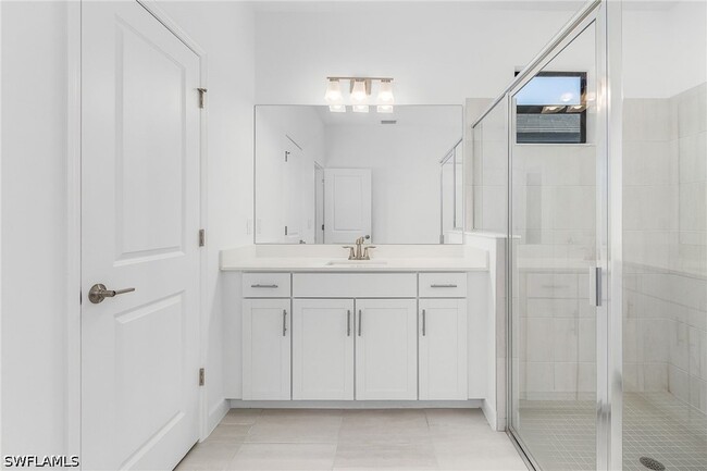 Building Photo - 18324 Ridgeline Dr