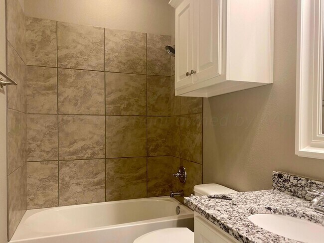 Building Photo - 9608 Sydney Dr