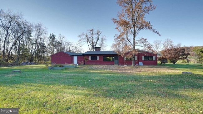 Building Photo - 53 Iron Bridge Rd