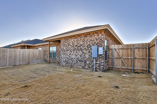 Building Photo - 2223 Quitman Ave