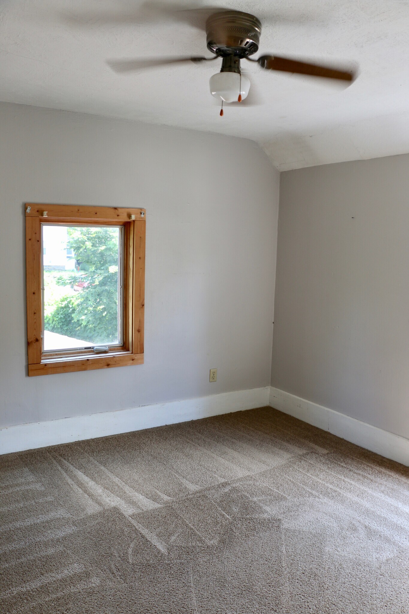 Second Level Bedroom - 525 N 5th St