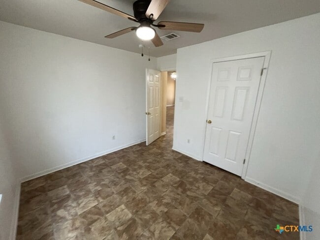 Building Photo - 2707 Casey Dr