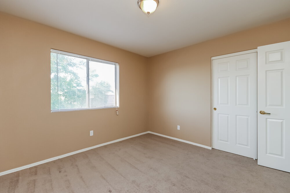 Building Photo - 6775 W Yearling Rd