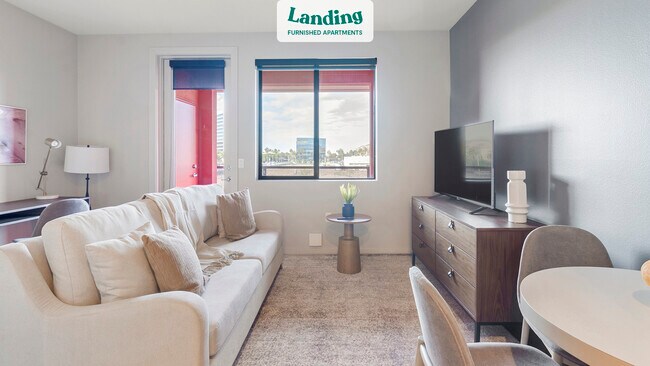 Primary Photo - 2211 E Orangewood Ave