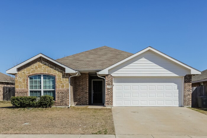 Primary Photo - 2108 Natchez Dr