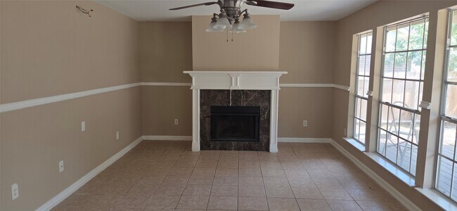Building Photo - 23715 Norton House Ln