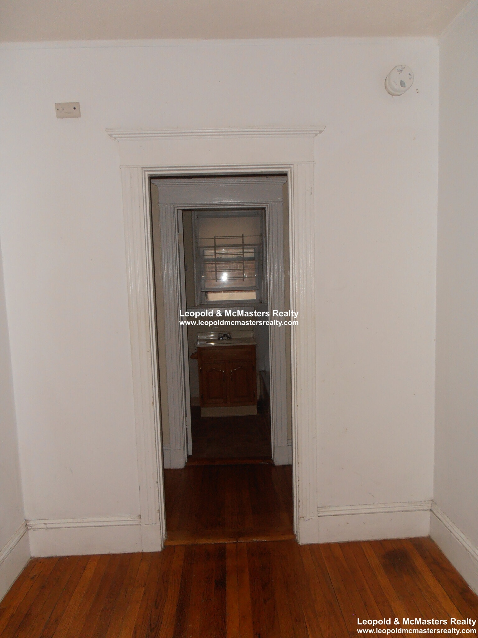 Building Photo - 16 Quint Ave