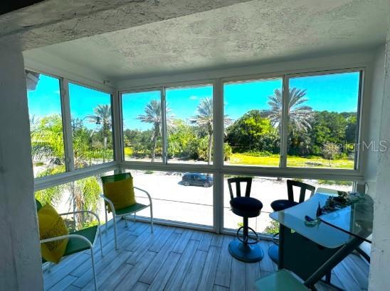 Building Photo - 708 S Tamiami Trl