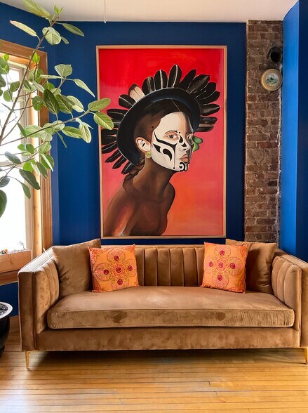 Primary Photo - 2628 W Division St