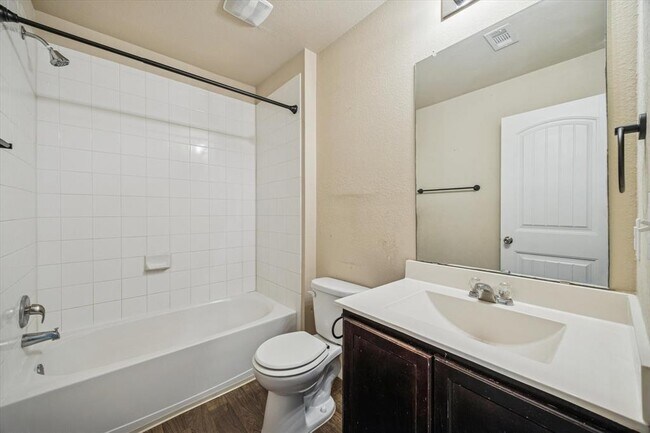 Building Photo - 15211 Wideleaf Cove