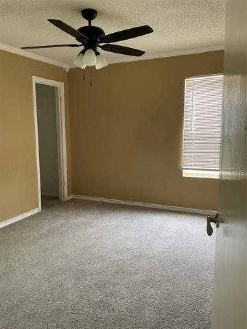 Building Photo - 900 Aleta St