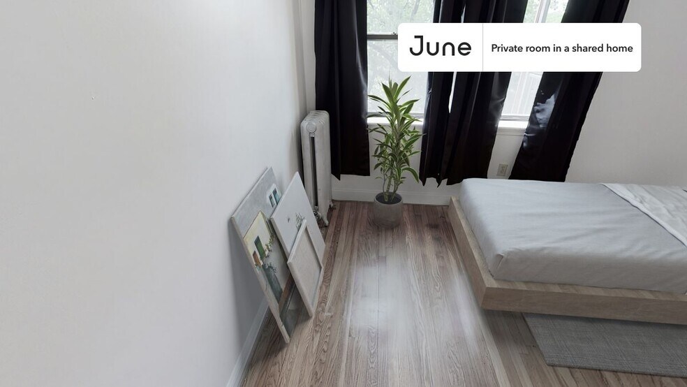 Building Photo - Room in Shared 4 bed/2 bath home