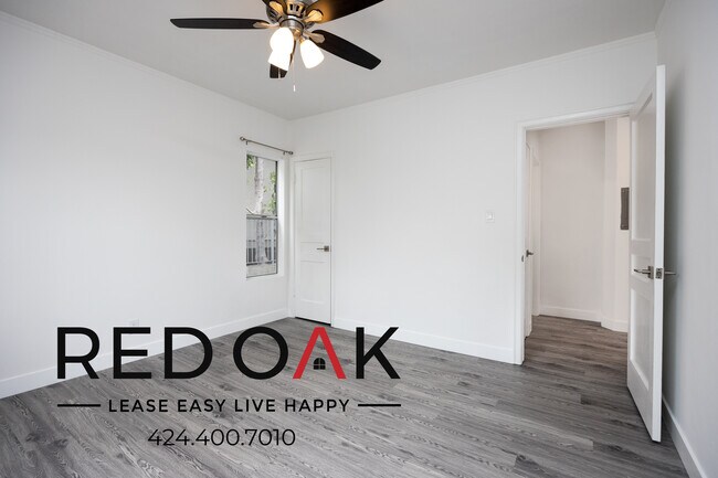Building Photo - Spacious One Bedroom on Picturesque Ground...