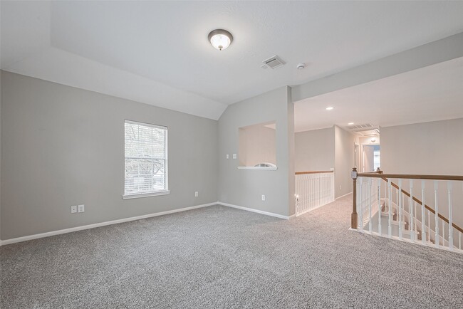 Building Photo - 223 Owens Park Dr