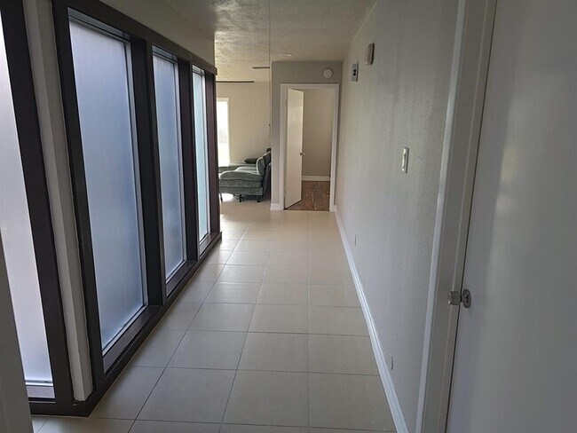 Building Photo - 14330 Templar Ln