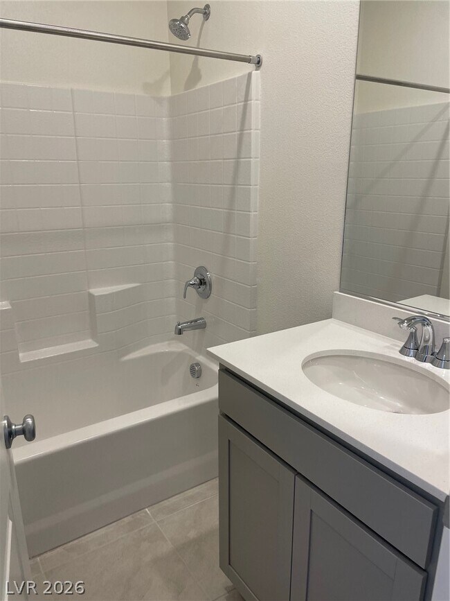 Building Photo - 10806 River Jct Ave